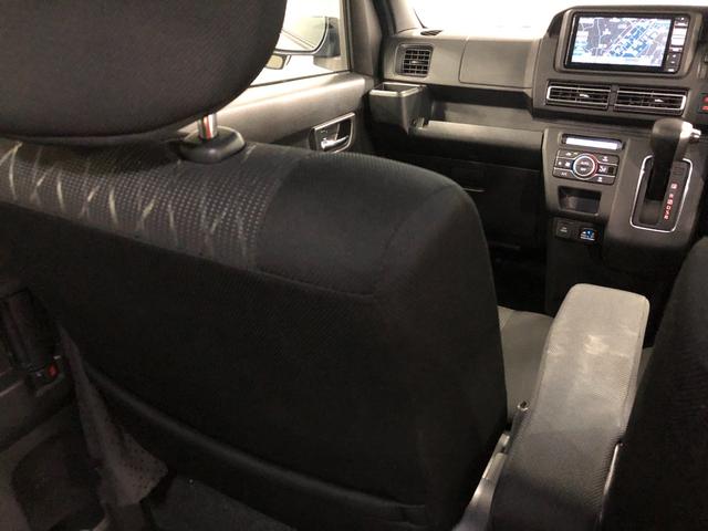 アトレーＲＳ　走行３０５４５キロ／４ＷＤ／ナビ／バックカメラ一年保証・走行距離無制限　走行３０５４５キロ　フルセグナビ　バックカメラ　ブルートゥース　クリアランスソナー　ＬＥＤヘッドライト　両側電動スライドドア（埼玉県）の中古車