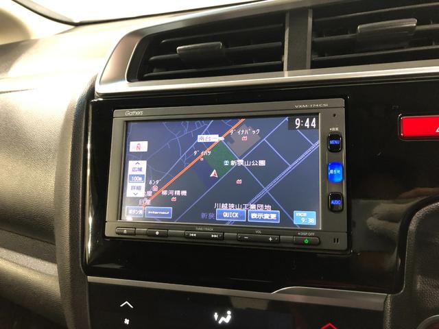 フィット１３Ｇ・Ｆパッケージ　ファインエディション　ナビ／Ｂカメラ１年保証距離無制限　走行距離２９３１３キロ　ワンセグナビ　バックカメラ　純正マット　助手席エアバッグ　プッシュボタンスタート　電動格納式ドアミラー（埼玉県）の中古車