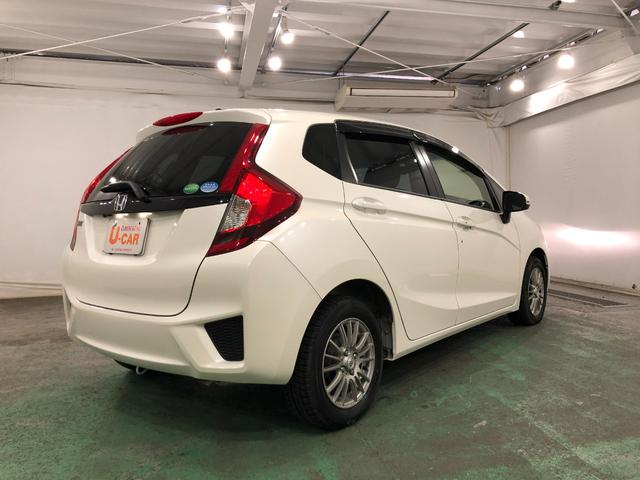 フィット１３Ｇ・Ｆパッケージ　ファインエディション　ナビ／Ｂカメラ１年保証距離無制限　走行距離２９３１３キロ　ワンセグナビ　バックカメラ　純正マット　助手席エアバッグ　プッシュボタンスタート　電動格納式ドアミラー（埼玉県）の中古車