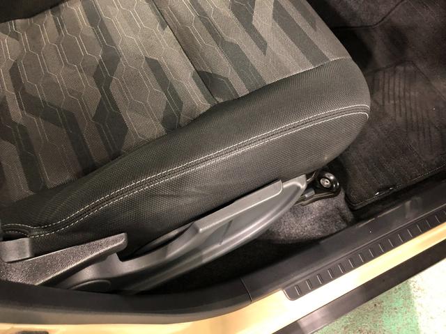 タフトGターボ ダーククロムベンチャー 走行54981キロ/LED1年保証距離無制限 走行距離54981キロ USBソケット 純正マット サイドエアバッグ LEDヘッドランプ アイドリングストップ シートヒーター プッシュボタンスタート オート格納式ドアミラー(埼玉県)の中古車