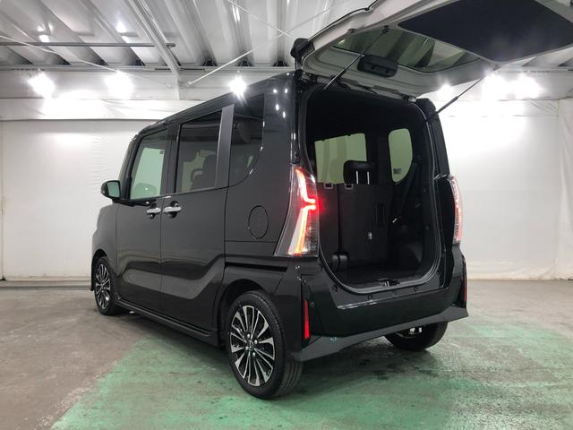 タントカスタムＲＳ　走行３７１２０キロ／新品ナビ／バックカメラ一年保証・走行距離無制限　走行３７１２０キロ　フルセグナビ　ブルートゥース　バックカメラ　クリアランスソナー　オートライト　シートヒーター　両側電動スライドドア（埼玉県）の中古車