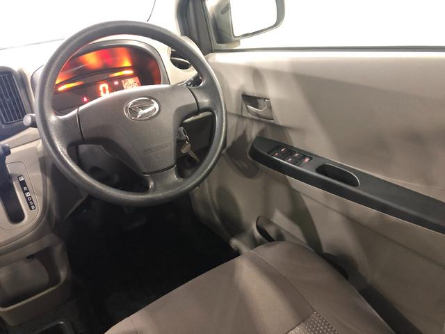 ミライースＬ　走行２５８３５キロ／ワンセグナビ／純正マット１年保証距離無制限　走行距離２５８３５キロ　ワンセグナビ　純正マット　助手席エアバッグ　アイドリングストップ　マニュアルエアコン　キーレスエントリー（埼玉県）の中古車