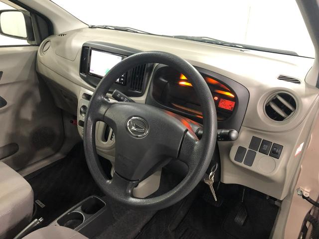 ミライースＬ　走行２５８３５キロ／ワンセグナビ／純正マット１年保証距離無制限　走行距離２５８３５キロ　ワンセグナビ　純正マット　助手席エアバッグ　アイドリングストップ　マニュアルエアコン　キーレスエントリー（埼玉県）の中古車