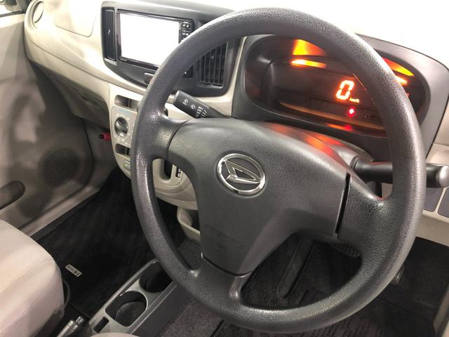 ミライースＬ　走行２５８３５キロ／ワンセグナビ／純正マット１年保証距離無制限　走行距離２５８３５キロ　ワンセグナビ　純正マット　助手席エアバッグ　アイドリングストップ　マニュアルエアコン　キーレスエントリー（埼玉県）の中古車