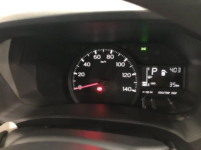 ハイゼットカーゴＤＸ　走行３５キロ／ＦＭＡＭラジオ／オートライト１年保証距離無制限　走行距離３５キロ　ＦＭＡＭラジオ　純正フロアマット　クリアランスソナー　オートライト　両側電動スライドドア　アイドリングストップ　キーレスエントリー（埼玉県）の中古車