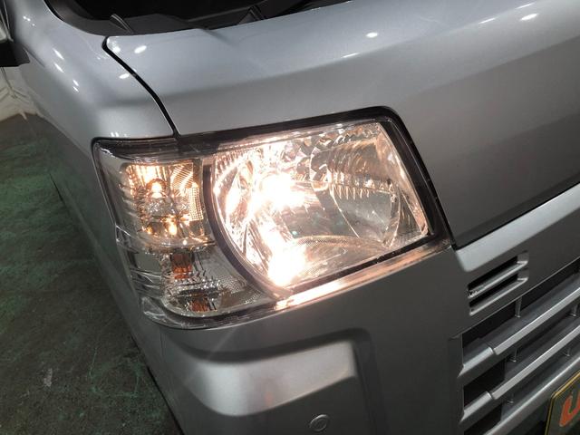 ハイゼットカーゴＤＸ　走行３５キロ／ＦＭＡＭラジオ／オートライト１年保証距離無制限　走行距離３５キロ　ＦＭＡＭラジオ　純正フロアマット　クリアランスソナー　オートライト　両側電動スライドドア　アイドリングストップ　キーレスエントリー（埼玉県）の中古車