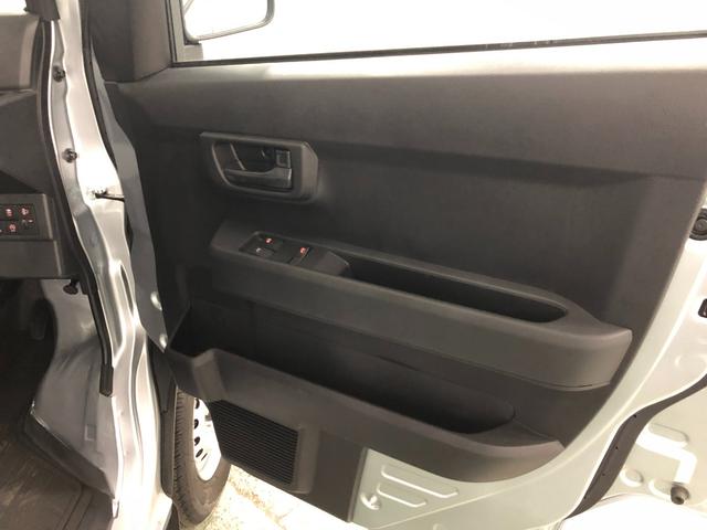 ハイゼットカーゴＤＸ　走行３５キロ／ＦＭＡＭラジオ／オートライト１年保証距離無制限　走行距離３５キロ　ＦＭＡＭラジオ　純正フロアマット　クリアランスソナー　オートライト　両側電動スライドドア　アイドリングストップ　キーレスエントリー（埼玉県）の中古車