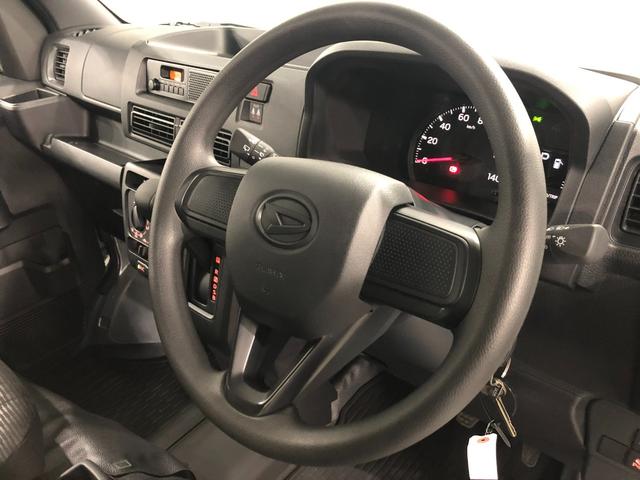 ハイゼットカーゴＤＸ　走行３５キロ／ＦＭＡＭラジオ／オートライト１年保証距離無制限　走行距離３５キロ　ＦＭＡＭラジオ　純正フロアマット　クリアランスソナー　オートライト　両側電動スライドドア　アイドリングストップ　キーレスエントリー（埼玉県）の中古車