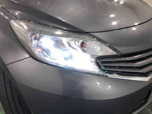 ノートメダリスト　走行６１９１４キロ／ナビ／全周囲カメラ／ＥＴＣ一年保証・走行距離無制限　走行６１９１４キロ　フルセグナビ　ブルートゥース　全周囲カメラ　オートライト　ＨＩＤヘッドライト（埼玉県）の中古車