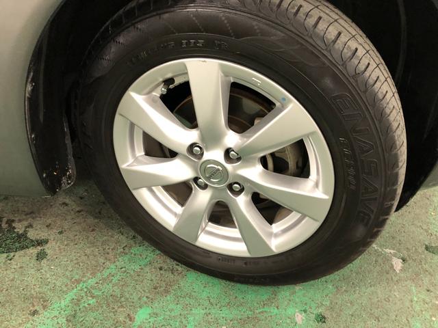 ノートメダリスト　走行６１９１４キロ／ナビ／全周囲カメラ／ＥＴＣ一年保証・走行距離無制限　走行６１９１４キロ　フルセグナビ　ブルートゥース　全周囲カメラ　オートライト　ＨＩＤヘッドライト（埼玉県）の中古車