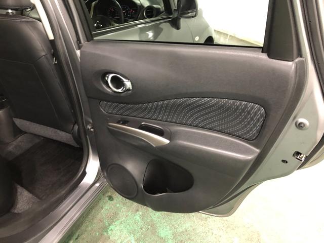 ノートメダリスト　走行６１９１４キロ／ナビ／全周囲カメラ／ＥＴＣ一年保証・走行距離無制限　走行６１９１４キロ　フルセグナビ　ブルートゥース　全周囲カメラ　オートライト　ＨＩＤヘッドライト（埼玉県）の中古車