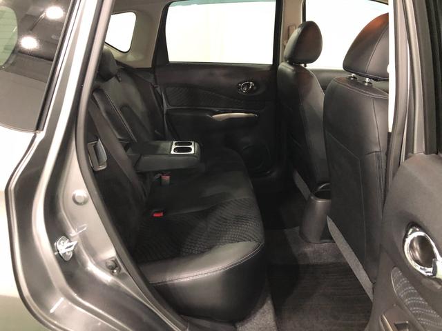 ノートメダリスト　走行６１９１４キロ／ナビ／全周囲カメラ／ＥＴＣ一年保証・走行距離無制限　走行６１９１４キロ　フルセグナビ　ブルートゥース　全周囲カメラ　オートライト　ＨＩＤヘッドライト（埼玉県）の中古車