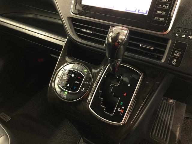 エスクァイアＧｉ　走行３９０７５キロ／ナビ／バックカメラ／オートライト一年保証・走行距離無制限　走行３９０７５キロ　フルセグナビ　バックカメラ　ブルートゥース　ＥＴＣ　オートライト　ＨＩＤヘッドライト　両側電動スライド（埼玉県）の中古車