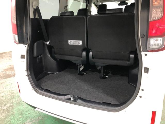 エスクァイアＧｉ　走行３９０７５キロ／ナビ／バックカメラ／オートライト一年保証・走行距離無制限　走行３９０７５キロ　フルセグナビ　バックカメラ　ブルートゥース　ＥＴＣ　オートライト　ＨＩＤヘッドライト　両側電動スライド（埼玉県）の中古車