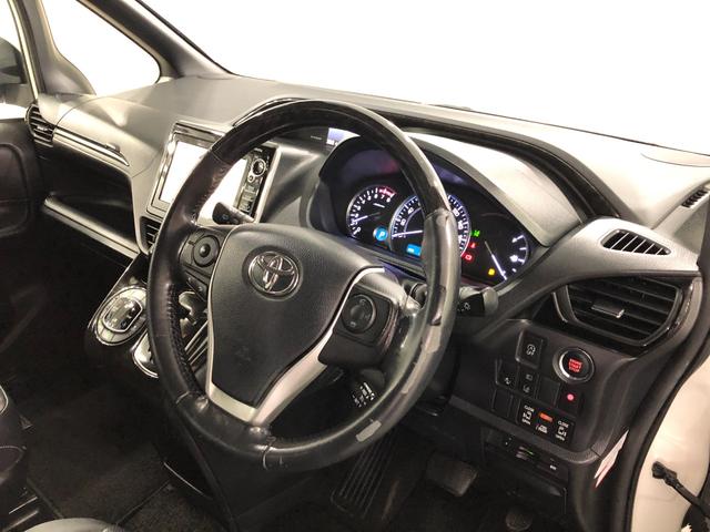 エスクァイアＧｉ　走行３９０７５キロ／ナビ／バックカメラ／オートライト一年保証・走行距離無制限　走行３９０７５キロ　フルセグナビ　バックカメラ　ブルートゥース　ＥＴＣ　オートライト　ＨＩＤヘッドライト　両側電動スライド（埼玉県）の中古車