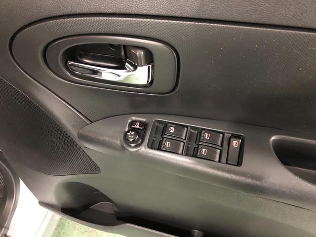 タントカスタムＸスペシャル　走行６４１０４キロ／タイヤ４本交換一年保証・走行距離無制限　走行６４１０４キロ　ワンセグナビ　バックカメラ　ドラレコ　ＨＩＤヘッドライト　ベンチシート　片側電動スライドドア（埼玉県）の中古車