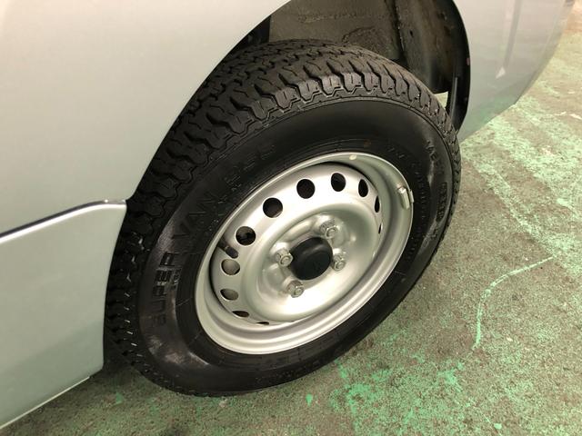 ハイゼットトラックスタンダード　走行３４７３キロ／５速ＭＴ１年保証距離無制限　走行距離３４７３キロ　５速ＭＴ　マニュアルエアコン（埼玉県）の中古車