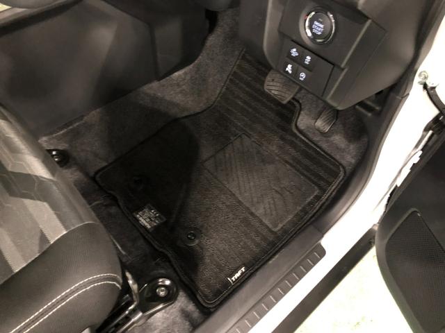 タフトＧ　ダーククロムベンチャー　走行２５３８キロ／シートヒーター１年保証距離無制限　走行２５３８キロ　純正マット　サイドエアバッグ　ＬＥＤヘッドランプ　アイドリングストップ　シートヒーター　プッシュボタンスタート　オート格納式ドアミラー　電動パーキングブレーキ（埼玉県）の中古車