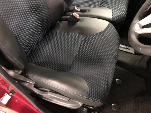 タントカスタムRS 走行1973キロ/シートヒーター/オートライト一年保証・走行距離無制限 走行1973キロ サイドエアバック クリアランスソナー オートマチックハイビーム オートライト LEDヘッドライト ベンチシート シートヒーター 両側電動スライドドア(埼玉県)の中古車