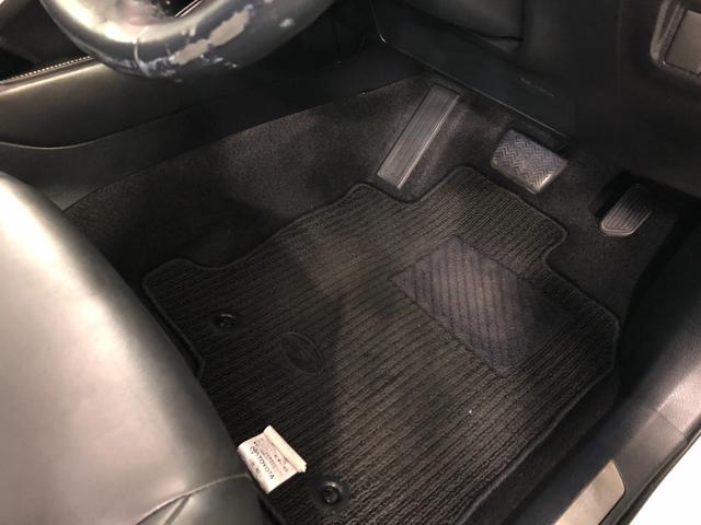 ハリアープレミアム 走行72629キロ/サンルーフ/モデリスタエアロ一年保証・走行距離無制限 走行72629キロ フルセグナビ ETC ブルートゥース バックカメラ ドラレコ クリアランスソナー オートライト LEDヘッドライト オートマチックハイビーム(埼玉県)の中古車