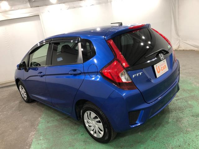 フィット１３Ｇ・Ｆパッケージ　車検整備付／走行２３７６８キロ／ナビ１年保証距離無制限　走行距離２３７６８キロ　車検整備付　ワンセグナビ　バックカメラ　ブルートゥース　純正マット　サイドエアバッグ　電動格納式ドアミラー（埼玉県）の中古車