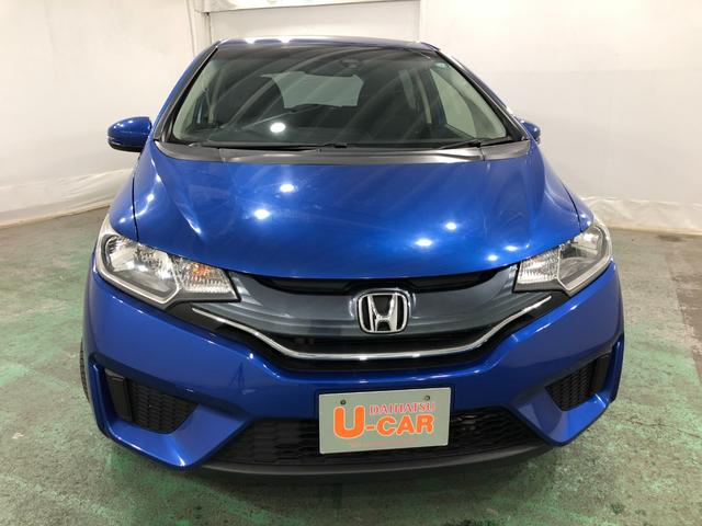 フィット１３Ｇ・Ｆパッケージ　車検整備付／走行２３７６８キロ／ナビ１年保証距離無制限　走行距離２３７６８キロ　車検整備付　ワンセグナビ　バックカメラ　ブルートゥース　純正マット　サイドエアバッグ　電動格納式ドアミラー（埼玉県）の中古車