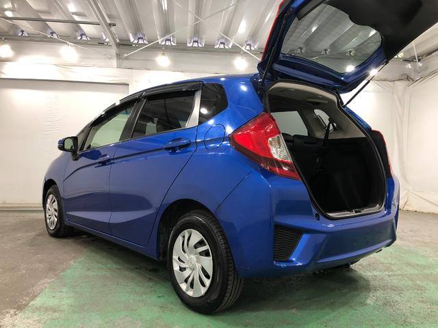 フィット１３Ｇ・Ｆパッケージ　車検整備付／走行２３７６８キロ／ナビ１年保証距離無制限　走行距離２３７６８キロ　車検整備付　ワンセグナビ　バックカメラ　ブルートゥース　純正マット　サイドエアバッグ　電動格納式ドアミラー（埼玉県）の中古車