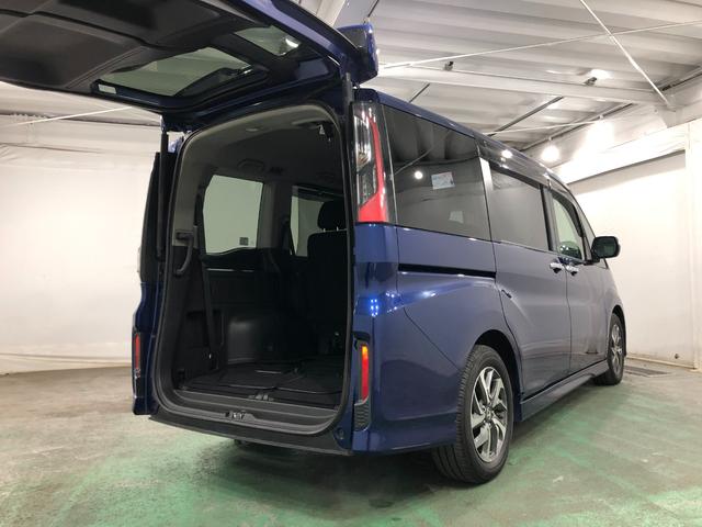 ステップワゴンスパーダスパーダ　走行６５３０７キロ／フルセグナビ／後席モニター１年保証距離無制限　走行距離６５３０７キロ　フルセグナビ　バックカメラ　ブルートゥース　後席モニター　純正マット　サイドエアバッグ　ＬＥＤヘッドランプ　両側電動スライドドア　プッシュボタンスタート（埼玉県）の中古車