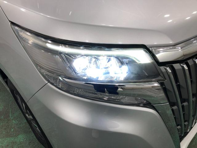 エスクァイアXi 軽雹害/走行34035キロ/ワンセグナビ/バックカメラ1年保証距離無制限 走行距離34035キロ ワンセグナビ バックカメラ ブルートゥース 純正マット オートライト LEDヘッドランプ 片側電動スライドドア プッシュボタンスタート(埼玉県)の中古車