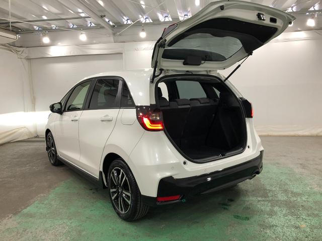 フィットＲＳ　車検整備付／走行９８０８キロ／ナビ／前後ドラレコ（東京都）の中古車