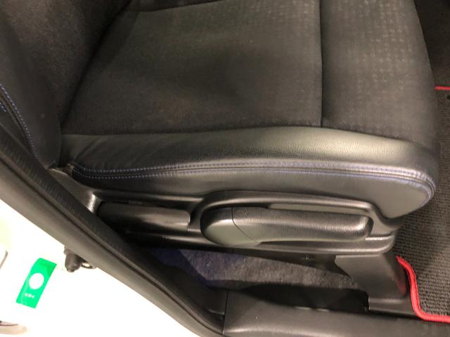 Ｎ−ＢＯＸカスタムＧ　ターボＳＳブラックスタイルパッケージ　ナビ／ドラレコ１年保証距離無制限　走行距離５２４９６キロ　フルセグナビ　バックカメラ　ブルートゥース　ドラレコ　純正マット　サイドエアバッグ　ＬＥＤヘッドランプ　シートヒーター　両側電動スライドドア　キーフリー（埼玉県）の中古車