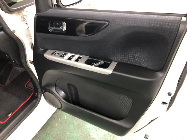 Ｎ−ＢＯＸカスタムＧ　ターボＳＳブラックスタイルパッケージ　ナビ／ドラレコ１年保証距離無制限　走行距離５２４９６キロ　フルセグナビ　バックカメラ　ブルートゥース　ドラレコ　純正マット　サイドエアバッグ　ＬＥＤヘッドランプ　シートヒーター　両側電動スライドドア　キーフリー（埼玉県）の中古車