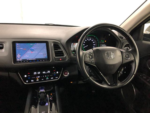 ヴェゼルハイブリッドＺ・ホンダセンシング　走行４２８６１キロ／ナビ１年保証距離無制限　走行距離４２８６１キロ　フルセグナビ　バックカメラ　ブルートゥース　純正マット　サイドエアバッグ　ＬＥＤヘッドランプ　シートヒーター　プッシュボタンスタート（埼玉県）の中古車