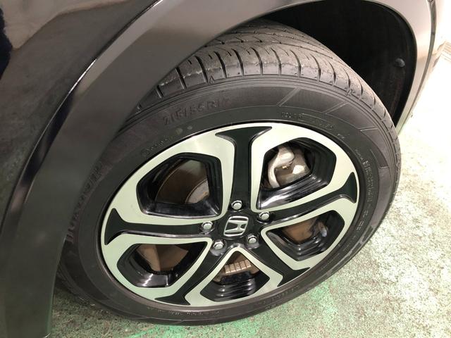 ヴェゼルハイブリッドＺ・ホンダセンシング　走行４２８６１キロ／ナビ１年保証距離無制限　走行距離４２８６１キロ　フルセグナビ　バックカメラ　ブルートゥース　純正マット　サイドエアバッグ　ＬＥＤヘッドランプ　シートヒーター　プッシュボタンスタート（埼玉県）の中古車