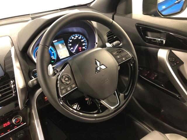 エクリプスクロスPHEVP 走行8998キロ/4WD/ナビ/全周囲カメラ/ETC一年保証・走行距離無制限 走行8998キロ フルセグナビ ブルートゥース 全周囲カメラ サイドエアバック クリアランスソナー オートライト LEDヘッドライト シートヒーター(埼玉県)の中古車