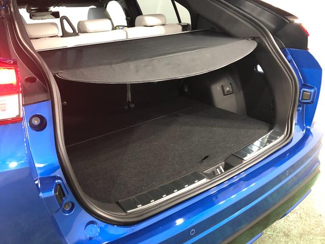 エクリプスクロスPHEVP 走行8998キロ/4WD/ナビ/全周囲カメラ/ETC一年保証・走行距離無制限 走行8998キロ フルセグナビ ブルートゥース 全周囲カメラ サイドエアバック クリアランスソナー オートライト LEDヘッドライト シートヒーター(埼玉県)の中古車