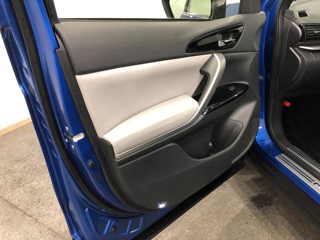 エクリプスクロスPHEVP 走行8998キロ/4WD/ナビ/全周囲カメラ/ETC一年保証・走行距離無制限 走行8998キロ フルセグナビ ブルートゥース 全周囲カメラ サイドエアバック クリアランスソナー オートライト LEDヘッドライト シートヒーター(埼玉県)の中古車