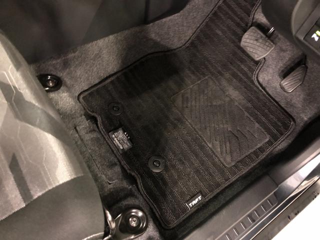 タフトGターボ ダーククロムベンチャー 走行23523キロ一年保証・走行距離無制限 走行23523キロ サイドエアバック クリアランスソナー オートマチックハイビーム オートライト LEDヘッドライト シートヒーター(埼玉県)の中古車