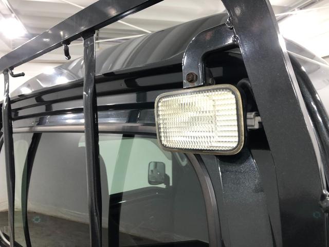 ハイゼットトラックジャンボ　走行９５９２１キロ／ＣＤチューナー／純正マット１年保証距離無制限　走行距離９５９２１キロ　ＣＤチューナー　純正カーペットマット　助手席エアバッグ　ＵＳＢソケット　荷台作業灯（埼玉県）の中古車