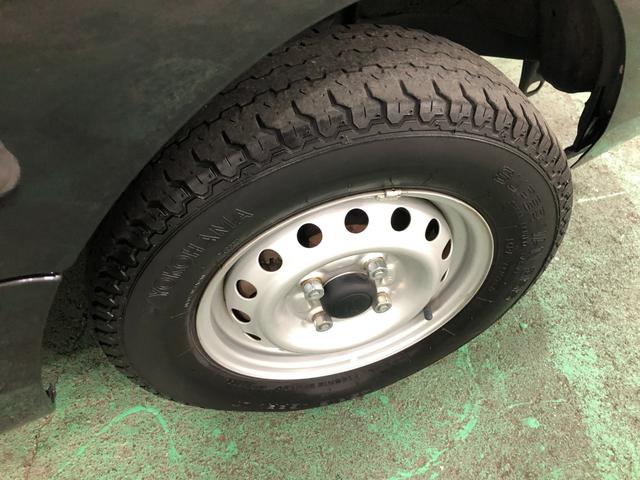 ハイゼットトラックジャンボ　走行９５９２１キロ／ＣＤチューナー／純正マット１年保証距離無制限　走行距離９５９２１キロ　ＣＤチューナー　純正カーペットマット　助手席エアバッグ　ＵＳＢソケット　荷台作業灯（埼玉県）の中古車