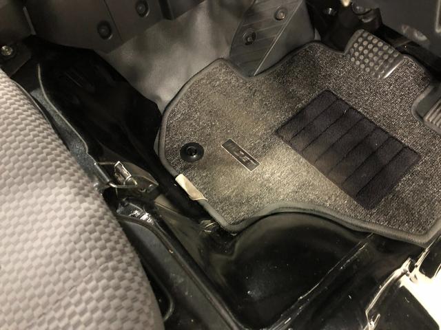 ハイゼットトラックジャンボ　走行９５９２１キロ／ＣＤチューナー／純正マット１年保証距離無制限　走行距離９５９２１キロ　ＣＤチューナー　純正カーペットマット　助手席エアバッグ　ＵＳＢソケット　荷台作業灯（埼玉県）の中古車