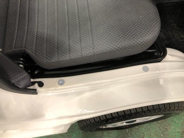 ハイゼットトラックスタンダード　走行３６５９３／５速ＭＴ／ＦＭＡＭラジオ１年保証距離無制限　走行距離３６５９３キロ　５速ＭＴ　ＦＭＡＭラジオ　純正フロアマット　マニュアルエアコン　取扱説明書　メンテナンスノート（埼玉県）の中古車