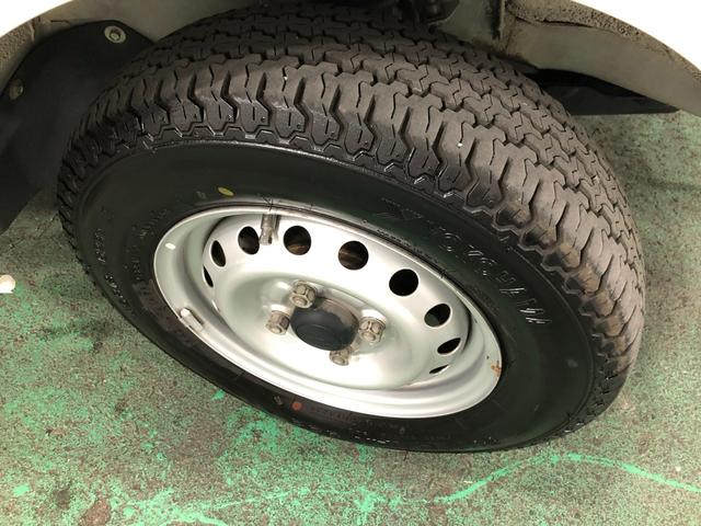 ハイゼットトラックスタンダード　走行３６５９３／５速ＭＴ／ＦＭＡＭラジオ１年保証距離無制限　走行距離３６５９３キロ　５速ＭＴ　ＦＭＡＭラジオ　純正フロアマット　マニュアルエアコン　取扱説明書　メンテナンスノート（埼玉県）の中古車