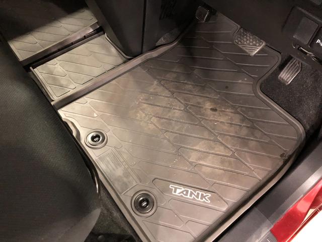 タンクカスタムＧ　走行６１２５０キロ／車検整備付／雹害／タイヤ交換一年保証・走行距離無制限　走行６１２５０キロ　車検整備付　雹害　タイヤ４本交換　ナビ　ブルートゥース　オートライト　ＬＥＤヘッドライト　両側電動スライドドア　アイドリングストップ（埼玉県）の中古車