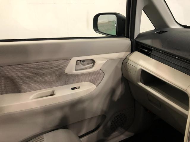 ムーヴＬ　ＳＡII　軽雹害／走行４４５８５キロ／ＣＤチューナー１年保証距離無制限　走行距離４４５８５キロ　ＣＤチューナー　純正マット　アイドリングストップ　電動格納式ドアミラー　キーレスエントリー　マニュアルエアコン（埼玉県）の中古車