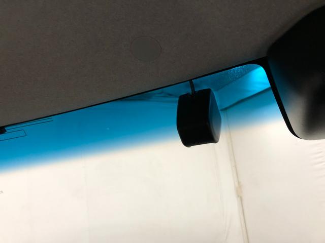 タントカスタムRS トップエディションVS SAIII 純正ナビ1年保証距離無制限 走行距離27761キロ 純正フルセグナビ パノラマモニター ドラレコ 純正マット LEDヘッドランプ アイドリングストップ シートヒーター 両側電動スライドドア キーフリー(埼玉県)の中古車