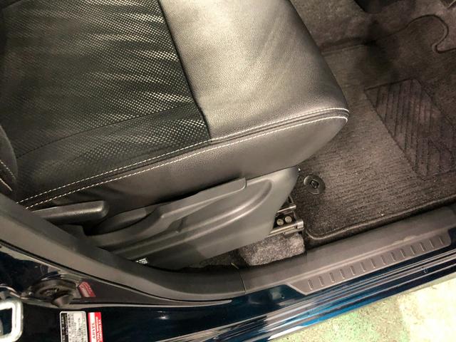 タントカスタムRS トップエディションVS SAIII 純正ナビ1年保証距離無制限 走行距離27761キロ 純正フルセグナビ パノラマモニター ドラレコ 純正マット LEDヘッドランプ アイドリングストップ シートヒーター 両側電動スライドドア キーフリー(埼玉県)の中古車