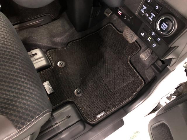 タントカスタムＲＳセレクション　走行２９１７４キロ／ナビ／雹害一年保証・走行距離無制限　走行２９１７４キロ　フルセグナビ　バックカメラ　ブルートゥース　クリアランスソナー　オートライト　ＬＥＤヘッドライト　シートヒーター　両側電動スライドドア（埼玉県）の中古車