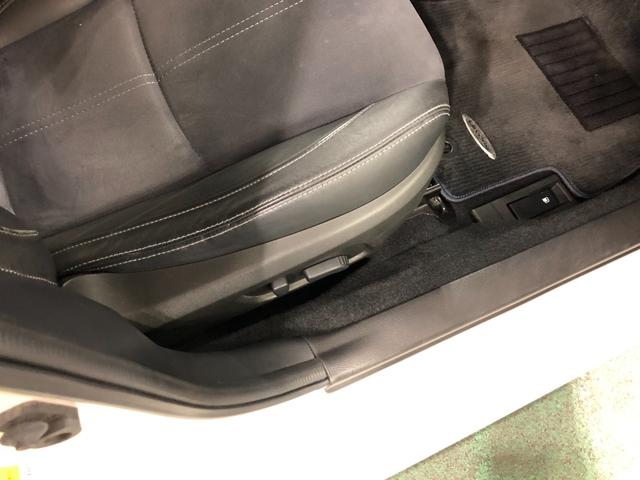 レヴォーグ１．６ＧＴアイサイトＳスタイル　走行９６７６７キロ／４ＷＤ一年保証・走行距離無制限　走行９６７６７キロ　タイヤ４本交換　フルセグナビ　バックカメラ　ブルートゥース　ＥＴＣ　サイドエアバック　ＬＥＤヘッドライト　オートライト（埼玉県）の中古車