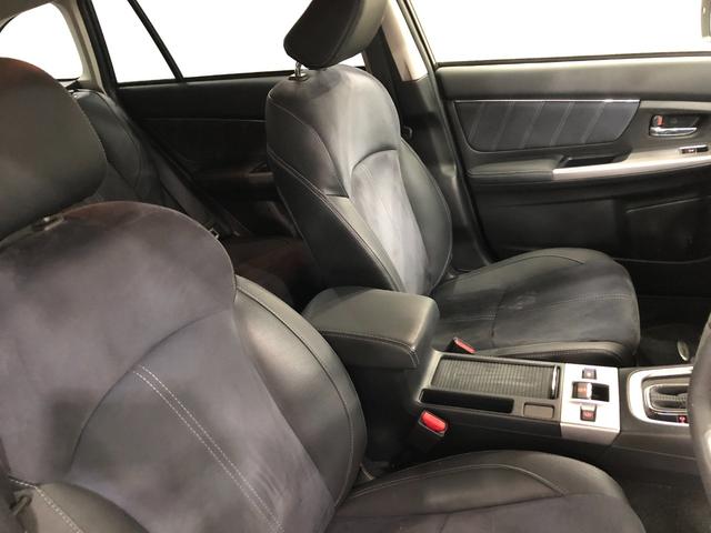 レヴォーグ１．６ＧＴアイサイトＳスタイル　走行９６７６７キロ／４ＷＤ一年保証・走行距離無制限　走行９６７６７キロ　タイヤ４本交換　フルセグナビ　バックカメラ　ブルートゥース　ＥＴＣ　サイドエアバック　ＬＥＤヘッドライト　オートライト（埼玉県）の中古車